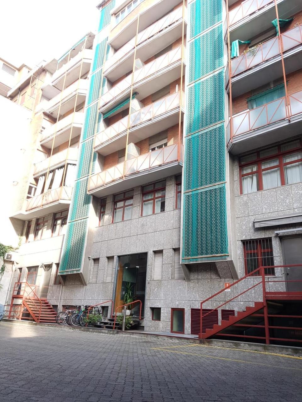 Warrest - Short Rent Apartments Milán Exterior foto